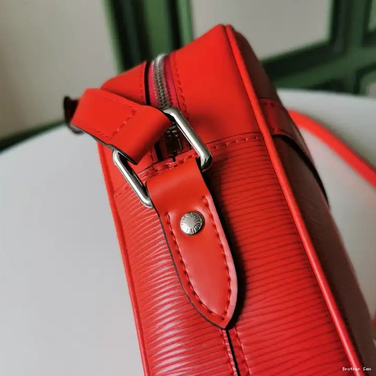 Brother Sam Yupoo Bags 20DJ570193 Loewe 0427